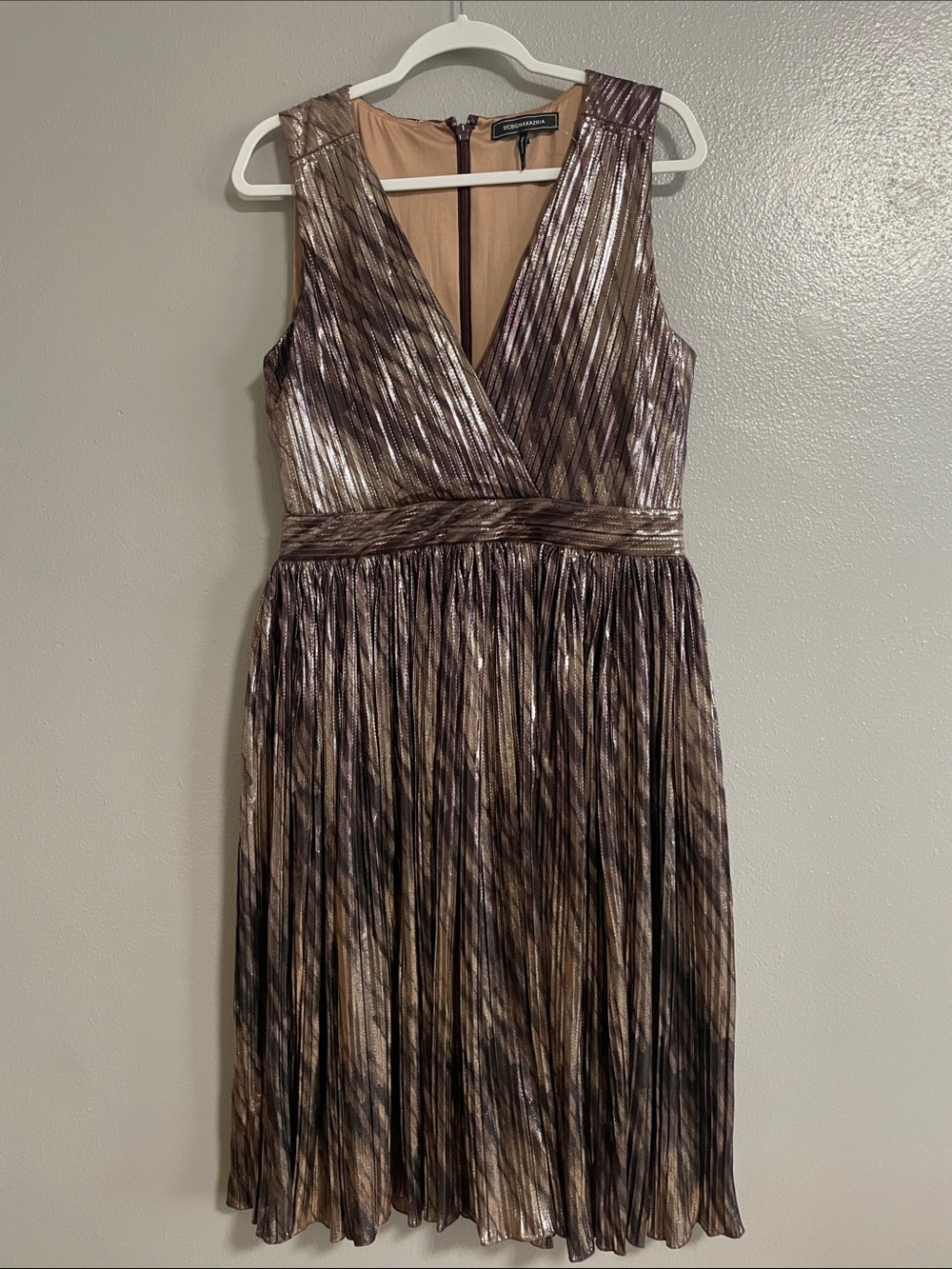 BCBGMaxAzria Metallic Rose Gold and Bronze Pleated V‑Neck Midi Dress